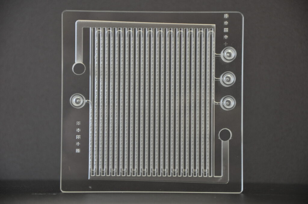 Microfluidics 4 DSC 0102